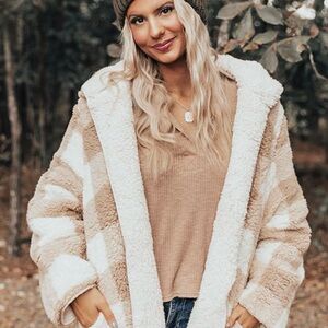 NWT! Love Tree Reversibe Tan and Cream Teddy Jacket